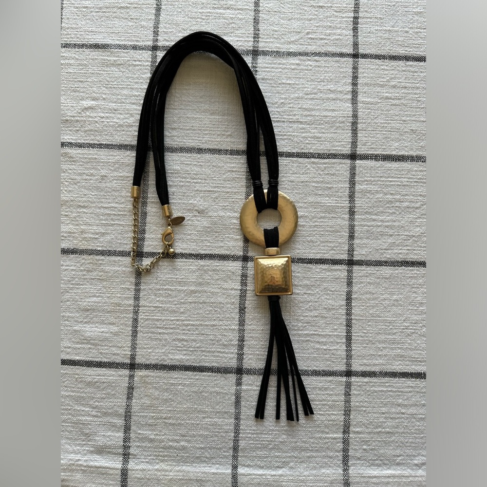 Chico’s Gold/black necklace